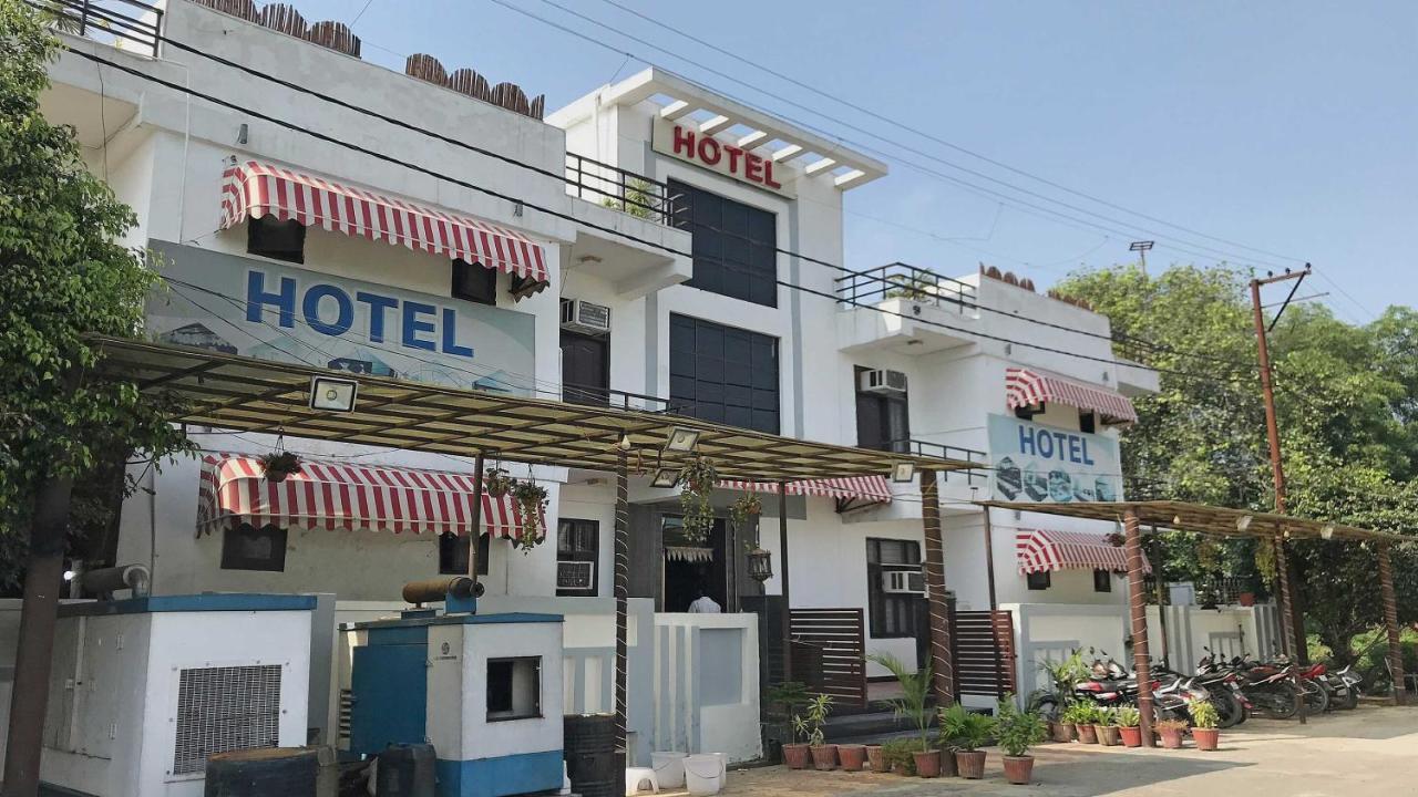 Collection O 19472 Highway Regency Hotel Anupnagar Buitenkant foto