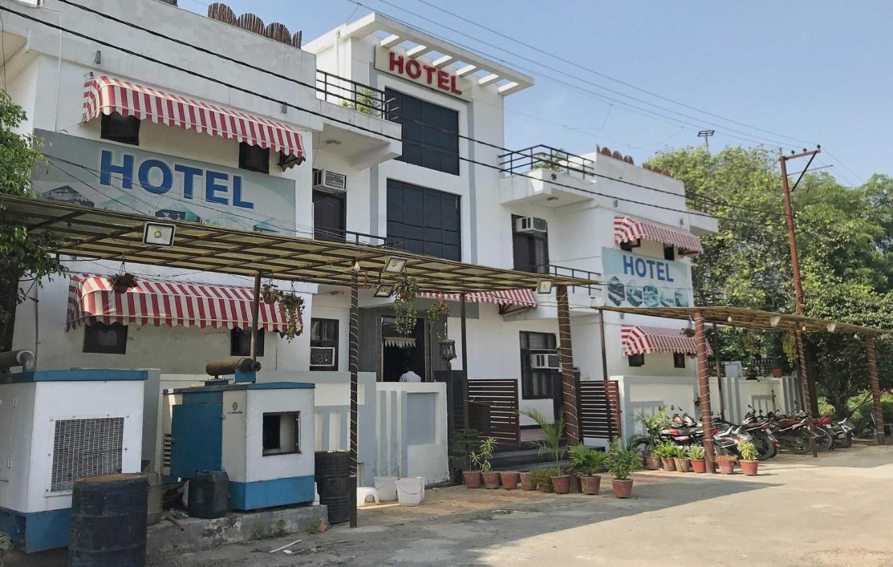 Collection O 19472 Highway Regency Hotel Anupnagar Buitenkant foto