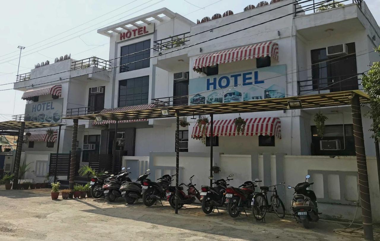 Collection O 19472 Highway Regency Hotel Anupnagar Buitenkant foto