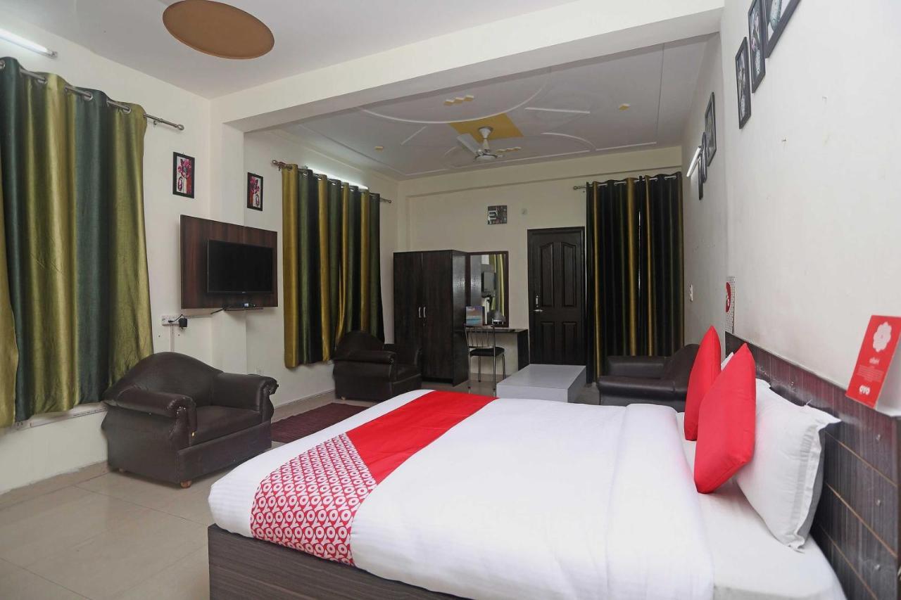 Collection O 19472 Highway Regency Hotel Anupnagar Buitenkant foto